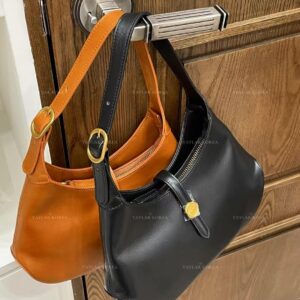 Cowhide Leather - Daily Hobo Bag
