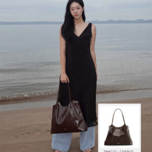 Chenus Shoulder Bag
