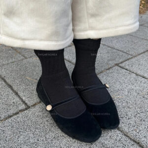 Velvet Mary Jane Flats (Reality Pic)